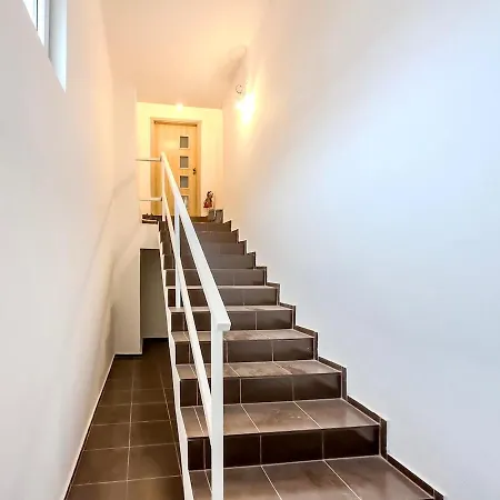 Quiet By The Center *